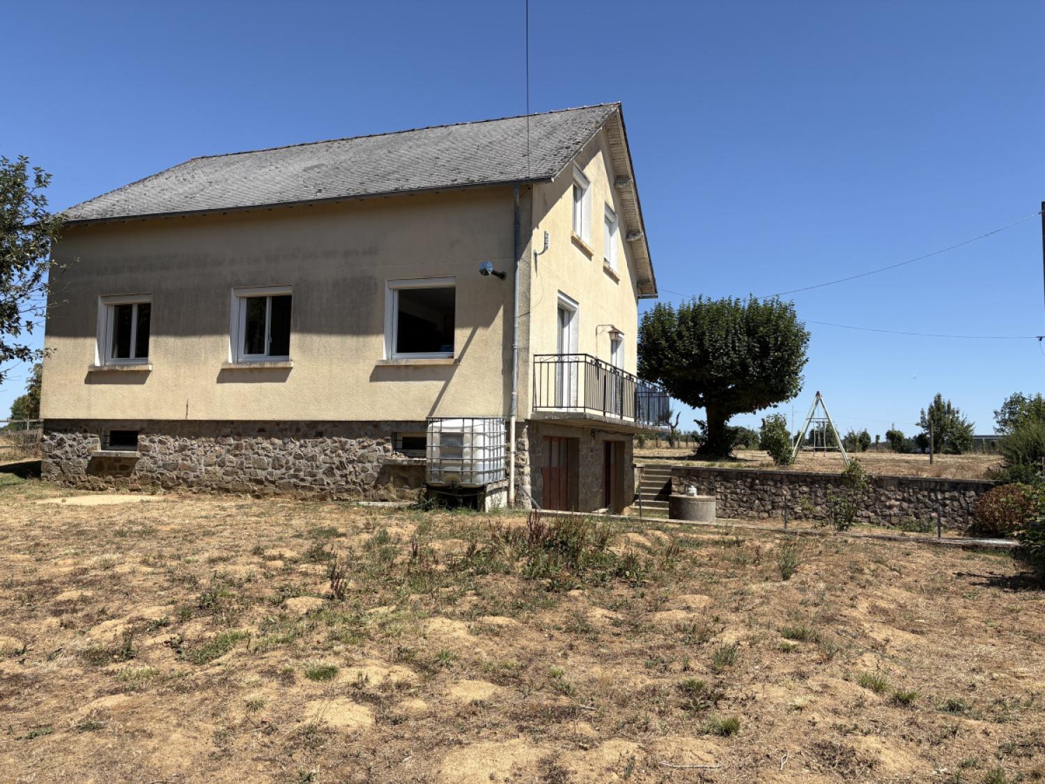  à vendre maison indépendant Beyssenac Corrèze 16