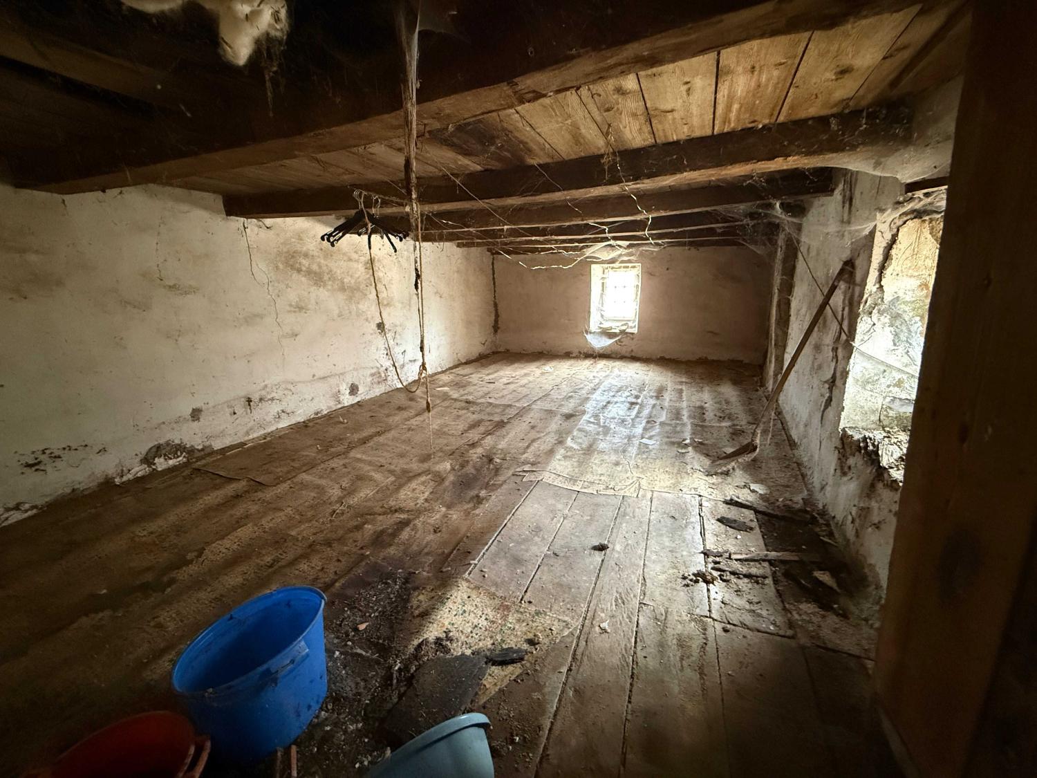 à vendre maison de village Melay Haute-Marne 16