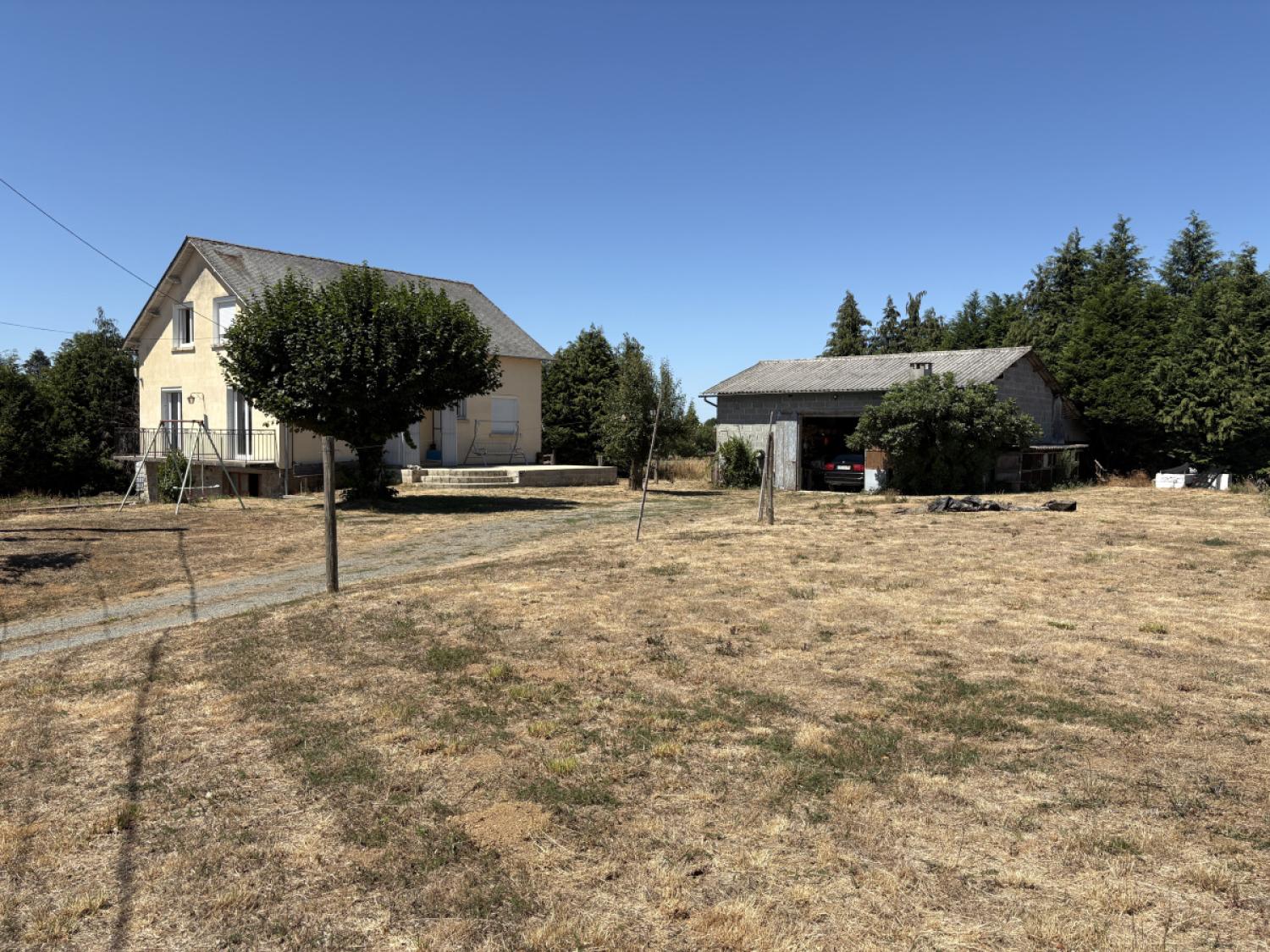  à vendre maison indépendant Beyssenac Corrèze 1