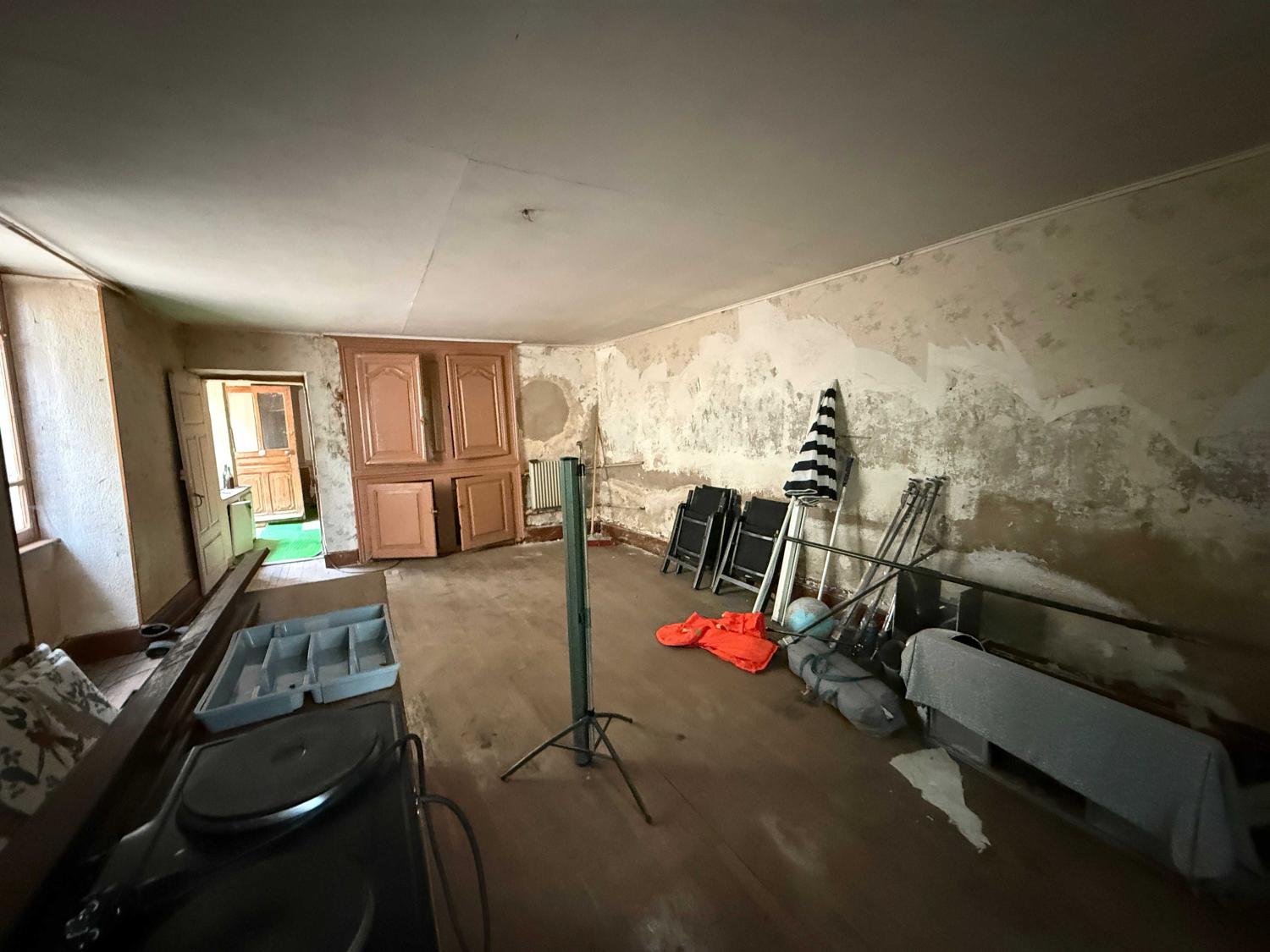 à vendre maison de village Melay Haute-Marne 10