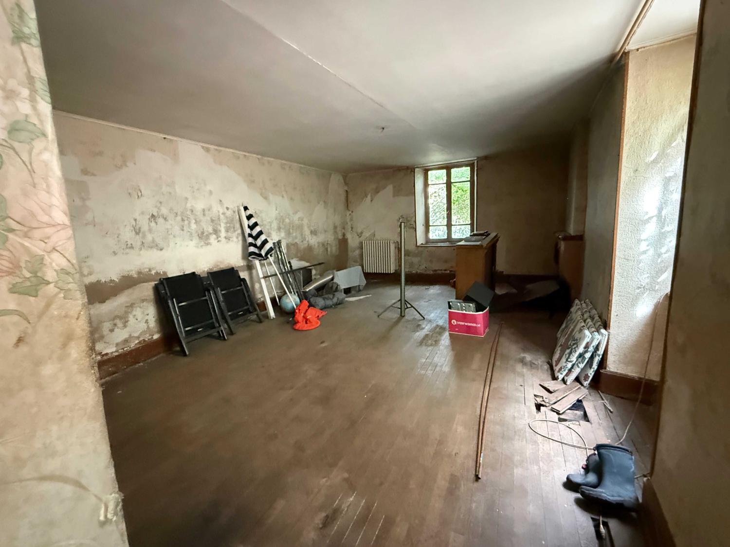 à vendre maison de village Melay Haute-Marne 9