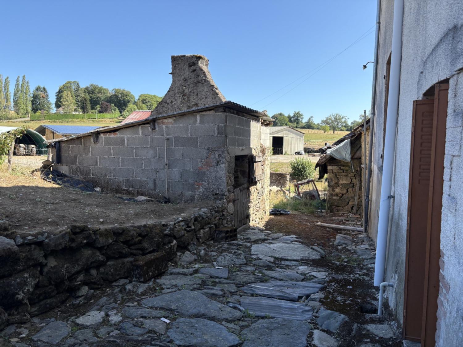 à vendre maison La Porcherie Haute-Vienne 16